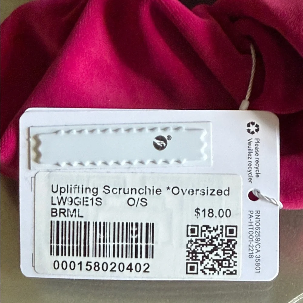🆕 LULULEMON Uplifting Oversized Scrunchie Velvet Berry Rumble NWT